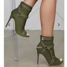 ad eBay - Sexy Women Peep Toe Slim Very High Heels Ankle Boots Back Zip Sandals Boots New - Buy Now, click the link (eBay) Hak Tinggi, Fabulous Shoes, Hot Shoes, Crazy Shoes, Pretty Shoes, Shoe Obsession, Short Boots, Suho, Beautiful Shoes