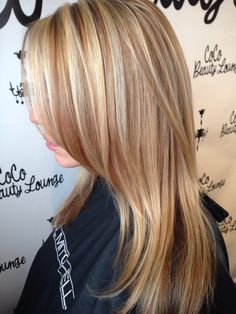 Strawberry Blonde Chunky Highlights, Brown Hair Fade, Purple Hair Streaks, Hair Dye Tips, Natural Hair Shampoo, Strawberry Blonde Hair Color, Hair Highlights And Lowlights, Cute Hair Colors