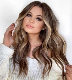 Longbob Hair, Blond Balayage, Fall Hair Color Trends, Chloë Grace Moretz, Balayage Blonde, Ombré Hair, Brown Blonde Hair, Ombre Hair Color