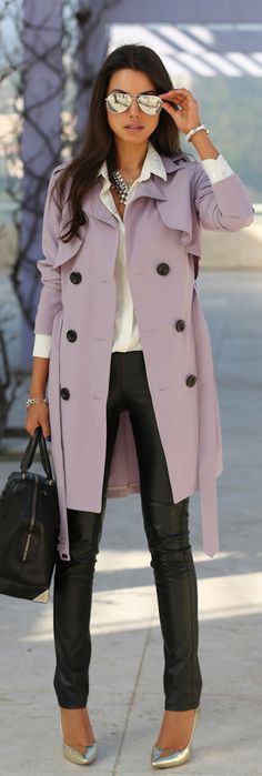 Purple Stuff, Purple Coat, Coat Outfit, Casual Styles, Cooler Look, Slouchy Beanie, Burberry London, Inspiration Mode