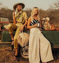 Moda Safari, Jumpsuit And Boots, Safari Outfit, Safari Outfits, Safari Chic, Camping Style, Africa Safari, Out Of Africa