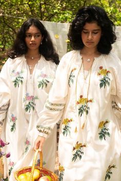 Ivory chanderi tunic with yellow floral print. - Aza Fashions Traditional Yellow Tunic For Spring, Traditional Yellow Spring Tunic, Spring White Kurta With Printed Motifs, Spring White Kurta With Resham Embroidery, Summer Bohemian Kurta With Embroidered Sleeves, Bohemian Summer Kurta With Embroidered Sleeves, White Floral Embroidered Folk Kurta, Spring Off White Kurta With Printed Motifs, White Floral Print Kurta