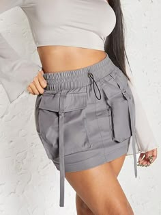 Free Returns ✓ Free Shipping✓. SHEIN Unity Flap Pocket Drawstring Waist Cargo Skirt- Women Skirts at SHEIN. Gray Mini Skort With Pockets, Leather Flare Skirt, Cargo Skirt Outfit, Cargo Outfit, Denim Skirt Fashion, Long Denim Skirt, How To Style Bangs, Classy Dress Outfits, Classy Casual Outfits