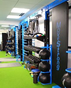 Functional Fitness Gym, Functional Gym Design, Gym Kit Storage, Athletic Training Room Design, Personal Training Studio Design, Running For Fat Loss, Space Saving Gym Equipment, Functional Training Gym Design, Functional Training Gym