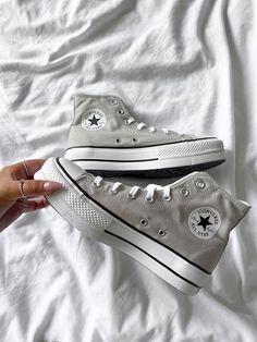 Boty Converse, Converse Nike, Cute Converse, Bday List, Converse Platform, Bold Shoes, Preppy Shoes, Platform Converse