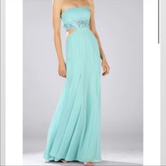 Bcbg Strapless Aqua Gown Perfect Condition Aqua Gown, Casual Wedding Guest Dresses, Prom Dress 2014, Mint Dress, 2014 Dresses, Prom Dresses For Sale, Dream Wedding Ideas Dresses, Green Prom Dress, Dress Sale