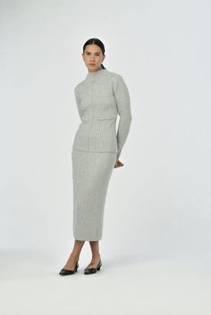 This chic sweater features an elevated mock neckline and a soft ribbed knit that exudes luxury. The secret ingredient? A dreamy blend of wool and cashmere that keeps you snug and stylish all winter long. And guess what? It even has a side pocket for that extra dash of flair! 35% Cotton 27% viscose 27% nylon 7.5% wool 3.5% cashmere Hand wash Tube Skirt, Timeless Wardrobe Staples, Chic Top, Secret Ingredient, Mock Neckline, Mens Skin Care, Mock Neck Sweater, Cami Tanks, Side Pocket