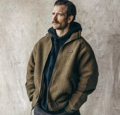 Outdoorsmen Style, Stylish Men Wear, Sherpa Fleece Jacket, Men Closet, Estilo Country, Stylish Men Casual, Men Stylish Dress, Winter Outfits Men