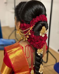 Hairstyle Indian, Bridal Hair Decorations, Indian Bride Makeup, Bride Hairstyle, Bridal Bun