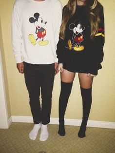 Disneyland Couples Outfits, Matching Couple Outfits Summer, Couples Sweaters, Couples Outfit, Disneyland Outfits, Cute Couple Outfits, Matching Sweaters, Disney Sweaters, Foto Poses