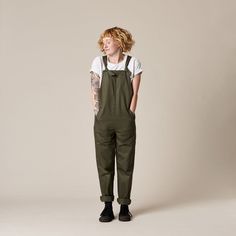 Enby Style, Non Binary Outfits, Enby Fashion, Non Binary Fashion, Androgynous Outfits, Gender Fluid Fashion, Fishing Waders, Lesbian Fashion, Queer Fashion