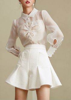 Elegant White Hollow Out Long Sleeve Top. This Is good For Formal wear and Office Outfit, It is street style, good for elegant ladies, classy teens and modern fashion. Organza Shirt, Wide Leg Pant Suit, Organza Blouse, Organza Top, Perfect Summer Outfit, Makijaż Smokey Eye, Floral Shorts, Long Blouse, Two Piece Set