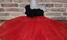 Our Beautiful full tutu dress is made out of high end soft tulle material . Sizes are according to 🇺🇸USA STANDARD SIZING. Black stretchy too with chiffon flowers . Tutu is red knee length. Flower strap ties comfortably in the back for a perfect fit ! Color Combo Choices : Are listed in Details but you can also custom color choice ! Message me your custom color 📭ALL tutus and dresses are shipped in a box with tracking & insurance (priority only). Arrives 2-5 days through USPS after schedul Cake Smash Wedding, Black Tutu Dress, Toddler Girl Birthday, Black Tutu, Tulle Material, Birthday Girl Dress, Dress Cake, Chiffon Flowers, Soft Tulle