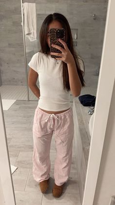 Fits With Linen Pants, Pink Brandy Pants, Coquette Outfit Brandy Melville, Pink Brandy Linen Pants, Pink Brandy Melville Top, Brandy Clothes Aesthetic, Brandy Pants Outfit, Lazy Cold Weather Outfits, Brandy Melville Striped Pants