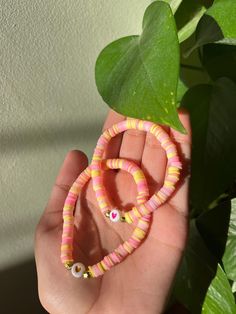 FREE SHIPPING! Preppy & aesthetic pink lemonade set, 2 handmade clay bead bracelets. Made with elastic PAXCOO string. Non-toxic & strong and durable. Clay Bead Bracelets, Bracelets Pink, Clay Bead, Preppy Aesthetic, Aesthetic Pink, Handmade Clay, Bead Bracelets, Pink Lemonade, Pink Bracelet