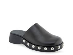 Aerosoles Faye Clog Black Clogs With Lug Sole And Round Toe, Casual Lug Sole Mules For Spring, Spring Leather Clogs With Lug Sole, Casual Mules With Round Toe And Lug Sole, Synthetic Clogs With Studded Rubber Outsoles And Round Toe, Black Clogs With Studded Rubber Outsoles For Spring, Casual Slip-on Clogs With Studded Rubber Outsoles, Sporty Black Fade-resistant Clogs, Spring Slip-on Clogs With Studded Rubber Outsoles