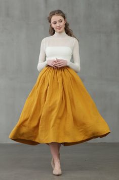 1950 Skirt, Linen Skirts, Skirt A Line, Anne With An E, Yellow Skirt, Skirt Pleated, Timeless Wardrobe Staples, Winter Skirt, Line Skirt