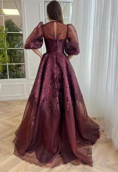 Soiree Outfit, Teuta Matoshi, Puff Sleeve Gown, Sleeve Gown, Taffeta Dress, Custom Size Dresses, Light Touch, Formal Gown, Brocade Fabric