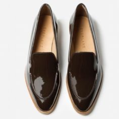 Everlane Modern Loafer Nwot Brown Patent Leather 100% Italian Leather Upper Treat With Leather Protectant Spray; Clean With Leather Cleaner And A Microfiber Cloth ¾” Stacked Leather Heel Stitching Details Over The Toe Made In Brescia, Italy An Elegant, Architectural Flat That Feels As Good As It Looks. The Hand-Polished Leather Is Half Chrome-Tanned And Half Vegetable-Tanned, So It’s Super Soft But Still Structured. Meet The Modern Loaferyour New Best Friend. Brescia Italy, Italian Loafers, Everlane Shoes, Beige Heels, Leather Cleaner, Croc Leather, New Best Friend, Stitching Details, Tassel Loafers