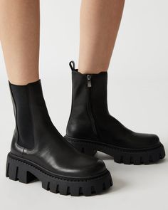 Women's Booties, Booties Outfit, Steve Madden Store, Steve Madden Boots, Fall 24, Black Loafers, Platform Ankle Boots, Leather Chelsea Boots, Level 3