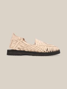 Bamba Classics - Women 2.0 Natural Movement, Every Step You Take, Recycled Rubber, Women Collection, Leather Men, Leather Women, Hand Weaving, Genuine Leather, Loafers