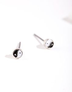 Description
A pair of rhodium-toned mini yin and yang stud earrings

Size: 4mm (L) x 4mm (W)
Weight: 0.6g (single earring) Stud Earrings Black, Nose Piercings, Fashion Jewellery Online, Bold Earrings, Yin And Yang, Earrings Black, Single Earring, Favorite Rings, Nose Piercing