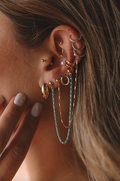 Multiple Industrial Piercing, Boho Piercings, Ear Piercing Curation, Dope Jewelry Accessories, Pretty Ear Piercings, Cartilage Jewelry, Dragon Jewelry, Dope Jewelry, Funky Jewelry