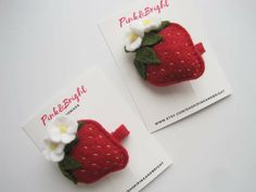 This listing consist of 1 (one) hand sewn strawberry, attached to alligator clip with teeth (1.7 inches/4.5 cm )or soft nylon headband. Strawberry Headband or Hair Clip are perfect for any age. They are high quality and absolutely charming!  Made of wool felt and only 100% hand sewn. They measure about 2 inches (5.5 cm) in diameter. These felt Strawberries are perfect in photos, special occasions and for all of your everyday adventures.  Our items are handmade with attention to detail in a smoke Milk Bath Photos, Birthday Headband, Milk Bath, Strawberry Milk, Strawberry Shortcake, Cake Smash, Photo Props, Wool Felt, Hand Sewing