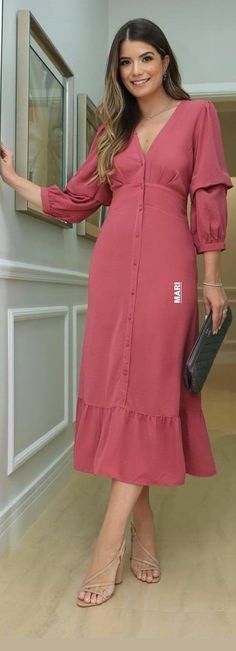 Long Dress Design, Casual White Dress, Elegant Outfit, Trendy Dresses, Modest Outfits, Edgy Fashion, Moda Fashion, Colorful Fashion