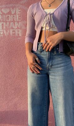 this top is cute and i loooovve the fit SO MUCH!! Rok Outfit, Ootd Hijab Casual, Outfit Jeans, Outfit Trends, Ootd Hijab, Mode Inspo, Outfits Casual, Mode Vintage, Looks Style