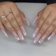 Baddie Nails Square, Nails Square Medium, Nude Baddie Nails, Acrylic Nail Designs Classy, Classy Baddie Nails, Glitter French Nails, Pink Tip Nails, Classy Baddie