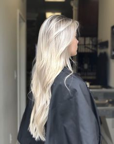 Vanilla Blonde Hair, Vanilla Blonde, Hair Color Guide, Hair Stylies