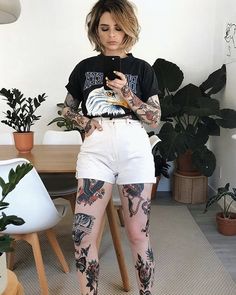 Fashion Tattoos, Vans Girl, Midsize Outfits, Midsize Fashion, Bodycon Dress Online, Indie Girl, Summer Attire, Online Dress Shopping, Mom Style