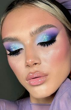 Purple Blue Eyeshadow Looks, Makeup For Pink Hair, Blue And Purple Eyeshadow Looks, Purple And Blue Eyeshadow Looks, Periwinkle Makeup, Amethyst Makeup, Extravagant Makeup Looks, Purple And Blue Eyeshadow, Concert Makeup Ideas