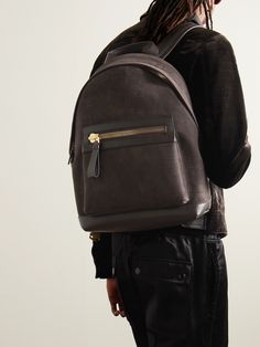 Sleek and sophisticated, TOM FORD's full-grain leather-trimmed 'Buckley' backpack has been crafted in Italy from croc-effect nubuck and finished with the brand's trademark oversized zips. The spacious interior has a padded pocket for a tablet and plenty of room for the rest of your kit. Suede Backpack, Weekend Bags, Brown Accessories, Tom Ford Men, Latest Bags, Black Leather Backpack, Belt Bags, Men's Bags, Blue Backpack