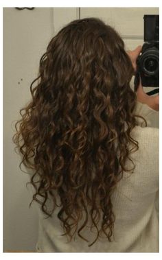 3a Curly Hair, Long Layered Curly Hair, Long Curly Haircuts, Layered Curly Hair, Curly Haircuts, Wavy Curly Hair