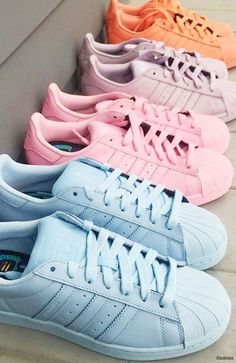 Pastel Adidas Superstar Sneakers Más Clothing, Shoes & Jewelry : Women : Shoes : Fashion Sneakers : shoes http://amzn.to/2kB4kZa Adidas Superstar Sneaker, Shoe Game, Sneaker Head, Tennis Shoes, Adidas Shoes, Adidas Women