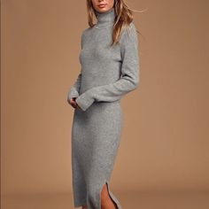 The Lulus Sheerah Heather Grey Turtleneck Midi Sweater Dress Is So Cozy, You'll Never Want To Take It Off! Soft, Medium-Weight Knit Shapes A Turtleneck And Fitted Long Sleeves. Relaxed Bodice Leads Into A Figure-Skimming Midi Skirt With Twin Side Slits. Comes From Smoke Free Home. Fast Shipping! Gray Turtleneck Sweater Dress, Trendy Work Outfit, Midi Sweater Dress, Long Sleeve Skater Dress, Sweater Dress Outfit, Lulus Dresses, Grey Sweater Dress, Grey Turtleneck, Turtleneck Sweater Dress