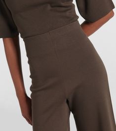 Find FFORME Perse Wool And Cotton-blend Pants on Editorialist. Material: 60% wool, 29% cotton, 10% polyamide, 1% elastane. Care instructions: dry clean. Made in Italy. Designer color name: Dark Taupe. Material II: 100% cotton. Elasticated waistband. Elegant Stretch Viscose Pants, Elegant Stretch Viscose Wide Leg Pants, Elegant Stretch Wide Leg Viscose Pants, Fitted High-waisted Viscose Pants, Elegant Fitted Viscose Wide Leg Pants, Elegant Fitted Wide Leg Viscose Pants, High-waisted Viscose Pants For Work, High-waist Viscose Pants For Workwear, High Waist Viscose Pants For Work