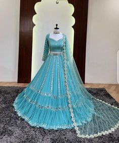 Heavy Lehenga, Bridal Anklet, Lehenga Pattern, Lehenga Design, Bridal Lehenga Designs, Navratri Dress, Glow Birthday