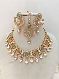 Premium Quality tyani inspired uncut real Kundan  necklace set/ Real uncut Kundan Polki necklace/ Uncut Kundan  Polki/ Bridal sets/Reception/Wedding/bridal jewelry/ Indian jewelry /Kundan Jewelry/pink mint/pink sage green/pink pista  All items are shipped from Brampton, Ontario, Canada. If you need your item by a certain day, please reach out to us for express delivery option before placing the order so that we can update the shipping for you before you place the order. Standard shipping/deliver Luxury Ornate Kundan Necklace For Celebration, Luxury Ornate Kundan Necklace For Festive Occasions, Luxury Exquisite Hand-set Kundan Necklace, Luxury Heavy Antique Kundan Necklace, Luxury Chandbali Temple Jewelry Necklace, Luxury Kundan Necklace For Puja And Festivals, Luxury Kundan Necklace With Gemstones, Luxury Kundan Necklace For Rituals With Intricate Design, Exquisite Luxury Kundan Necklace Gift