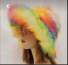 Y2K style rave rainbow faux fur bucket hat Fuzzy Bucket Hat Outfit Summer, Colorful Hats, Rave Hats, Festival Hats, Colourful Accessories, Rainbow Hat, Hat Y2k, Fur Bucket, Faux Fur Bucket Hat