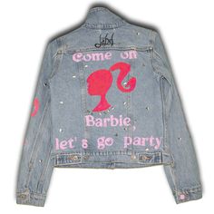 Description Care Designer's notes: Blue denim jacket. Hand painted Barbie design using acrylic paints. Limited edition. It takes up to a week for the item to be painted. Each item is hand made and might have slight differences. Don't forget to add a special message you wish to see on the inside of your jacket! We recommend spot cleaning when possible. To wash the full piece, simply add in COLD water, inside out, and hang dry. We recommend taking your hand painted item to dry cleaners. Barbie Denim Jacket, Barbie Jacket, Barbie Jeans, Barbie Design, Hand Painted Denim, Hand Painted Denim Jacket, Painted Denim Jacket, Girl Hand, Barbie Party