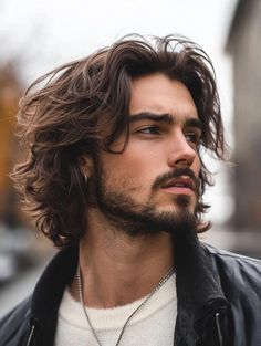 Shoulder Length Hair Men, Mens Haircuts Wavy Hair, Brown Hair Male, Wavy Hair Men, Men's Long Hairstyles, Men Hair Color, Hair Flow, Corte De Cabelo Masculino, Long Wavy Hair