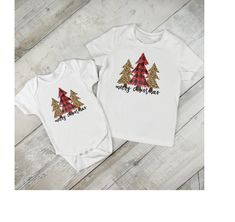 Christmas Baby Outfit - Kids Christmas T-shirts - Trees Leopard Cheetah Print Buffalo Check Plaid Kids Christmas T Shirts, Buffalo Plaid Pattern, Buffalo Check Plaid, Christmas T Shirts, Christmas Graphic, Baby Christmas Outfit, Top Baby Products, Gender Neutral Baby Clothes, Baby Outfit