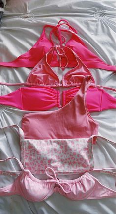 Preppy Bathing Suits, Bathing Suit Aesthetic, Preppy Bathing Suit, Suit Aesthetic, Preppy Swimsuit, Swimsuit Inspo, Swimsuits Outfits, Cute Bathing Suits