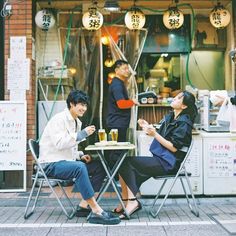 Korean Wedding Photography, Couple Poses Reference, Pre Wedding Poses, Japan Aesthetic, Human Poses Reference, Human Poses, Prewedding Photography, Couple Photography Poses