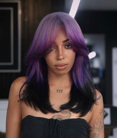 Dark To Light Purple Hair, Purple Hair Black Tips, Mixed Hair Color Ideas, Purple Hair With Black Tips, Light And Dark Purple Hair, Black Hair With Purple Roots, Dark Vivid Hair Color, Purple Ghost Roots, Blonde To Purple Hair