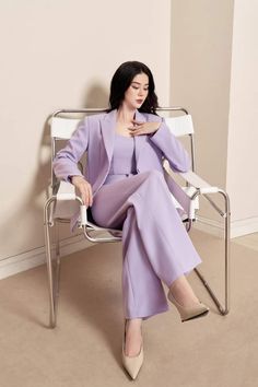 Boss Lady Aesthetic Outfit, Lady Boss Outfit, Chic Workwear, Stylish Office Wear, Smart Casual Women Outfits, Business Dress Women, Office Chic, Modest Dresses Casual, Fashion Drawing Dresses