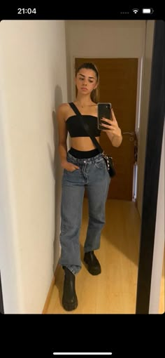 Edikted Leather Pants Outfit, Outfits Boliche Noche, Outfit Bresh, Milipilis Outfit Verano, Milis Outfits, Outfits Joda, Outfits Noche Boliche, Outfit Boliche